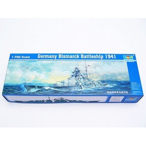 Maqueta Germany Bismark Battleship 1941 1:700